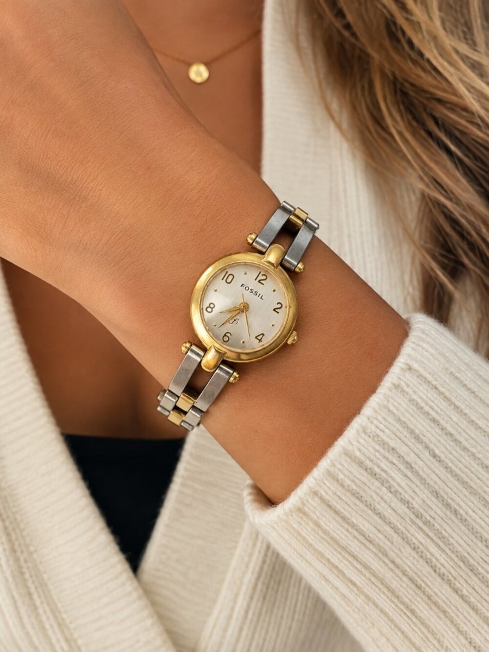 Fossil Women’s Two Tone Silver Gold Watch Bracelet